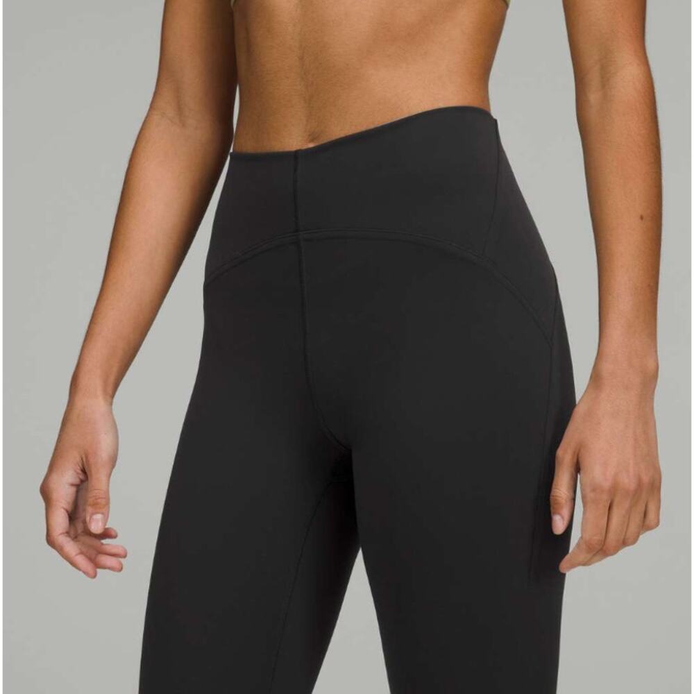 Lululemon InStill High-Rise Crop 23" Black Size 6 - Picture 3 of 7